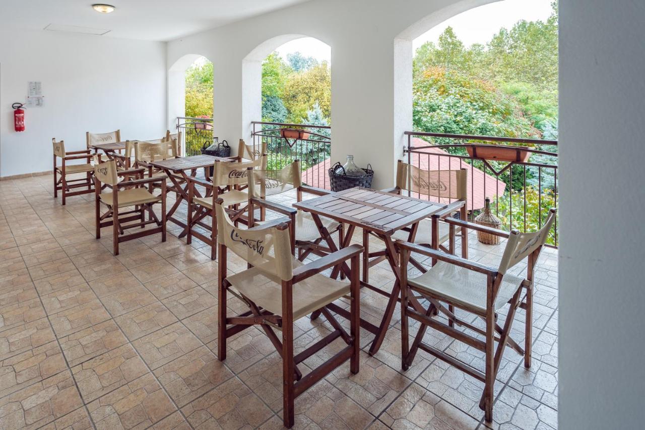 Sobri Halászcsárda és Panzió Maison d'hôtes