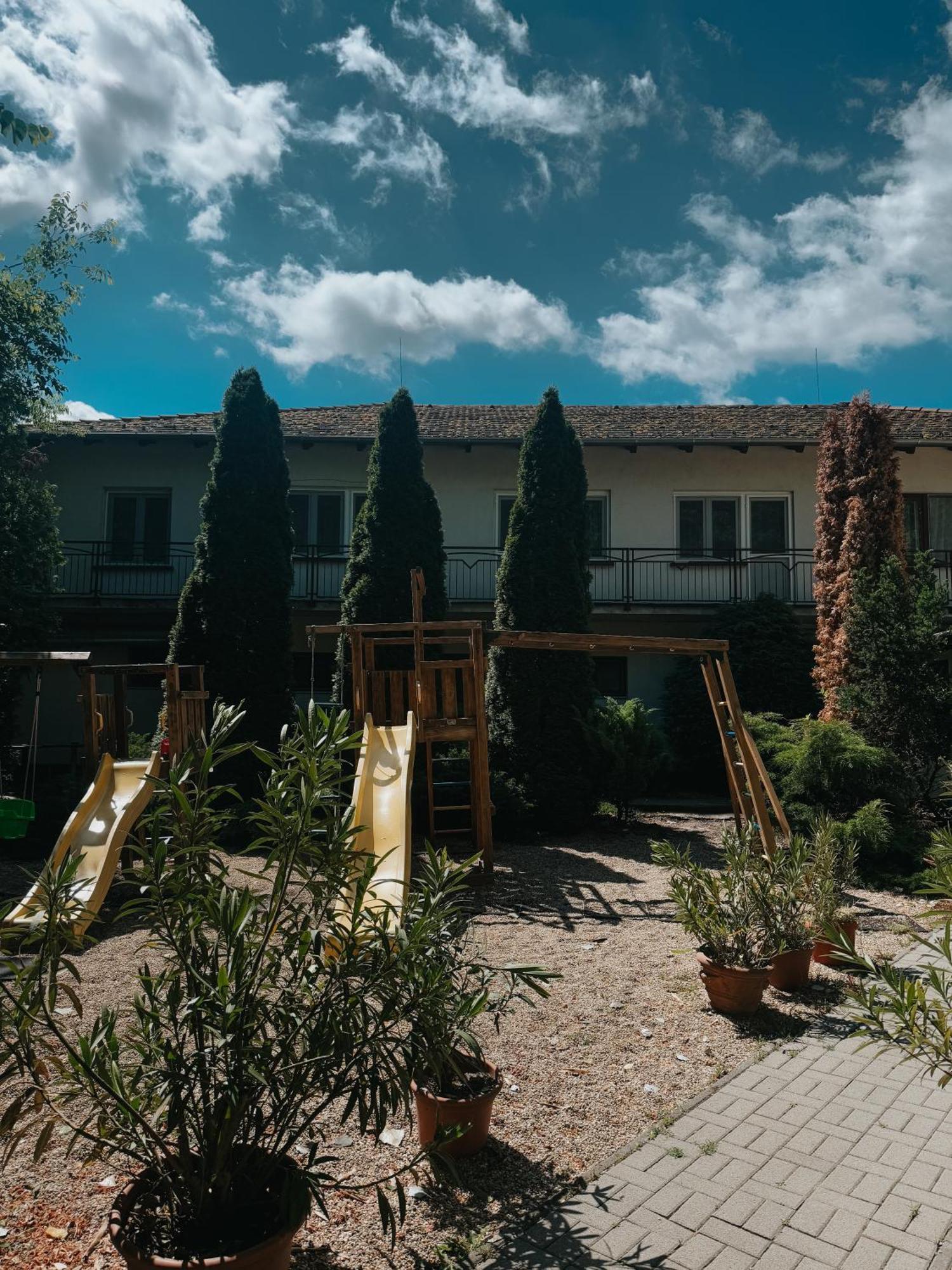 Sobri Halaszcsarda Es Panzio Baja