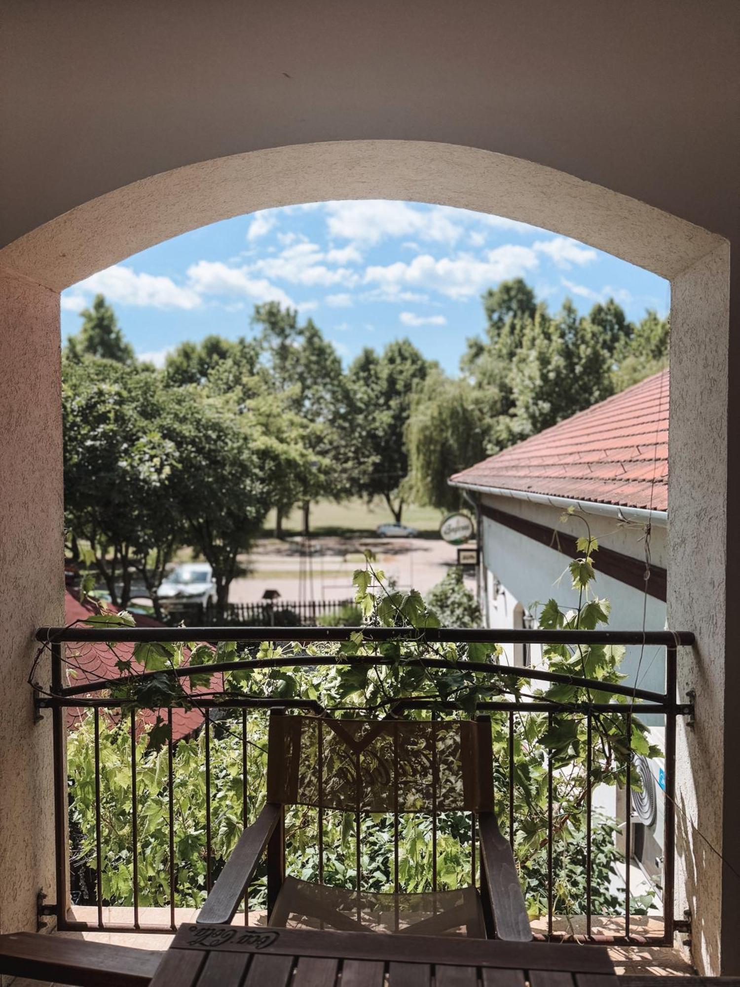 Sobri Halaszcsarda Es Panzio Penzion