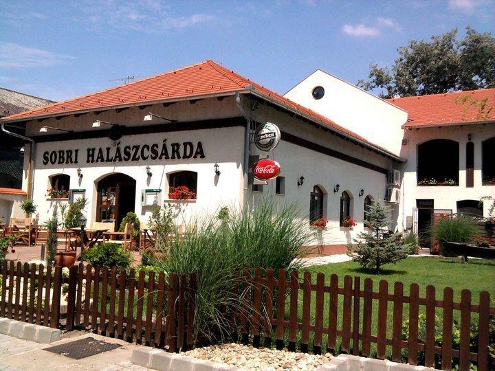 Sobri Halaszcsarda Es Panzio